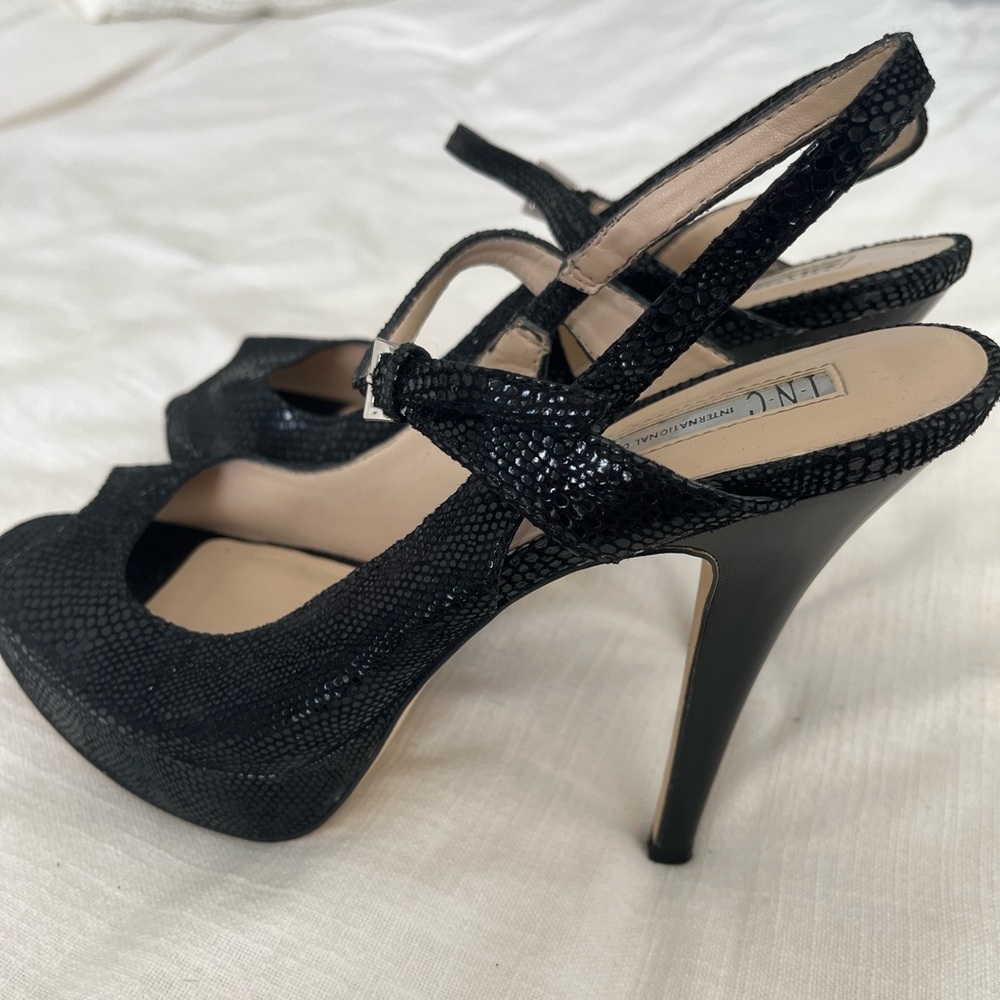 INC open toe pumps
